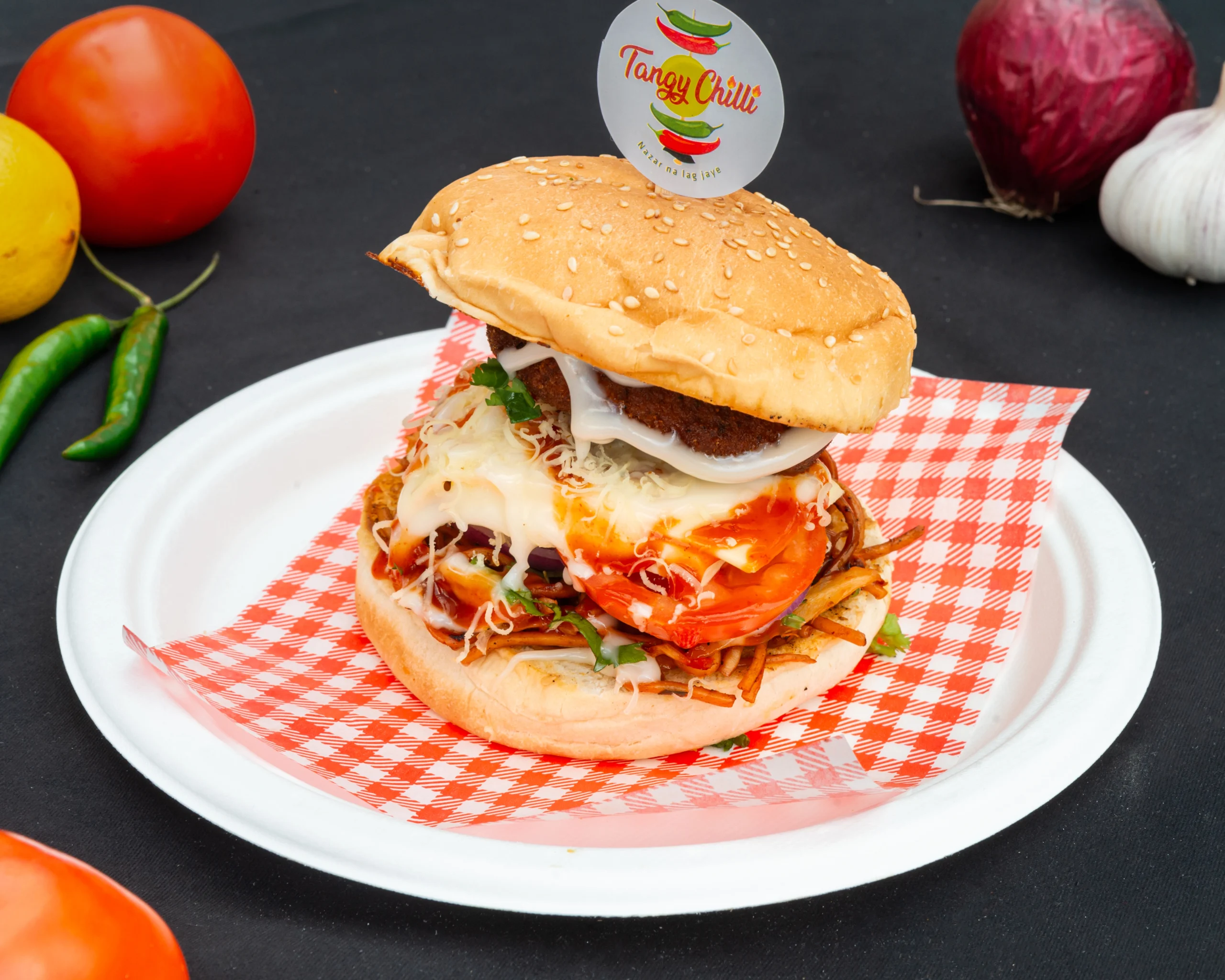 Tangychilli_NoodleBurger